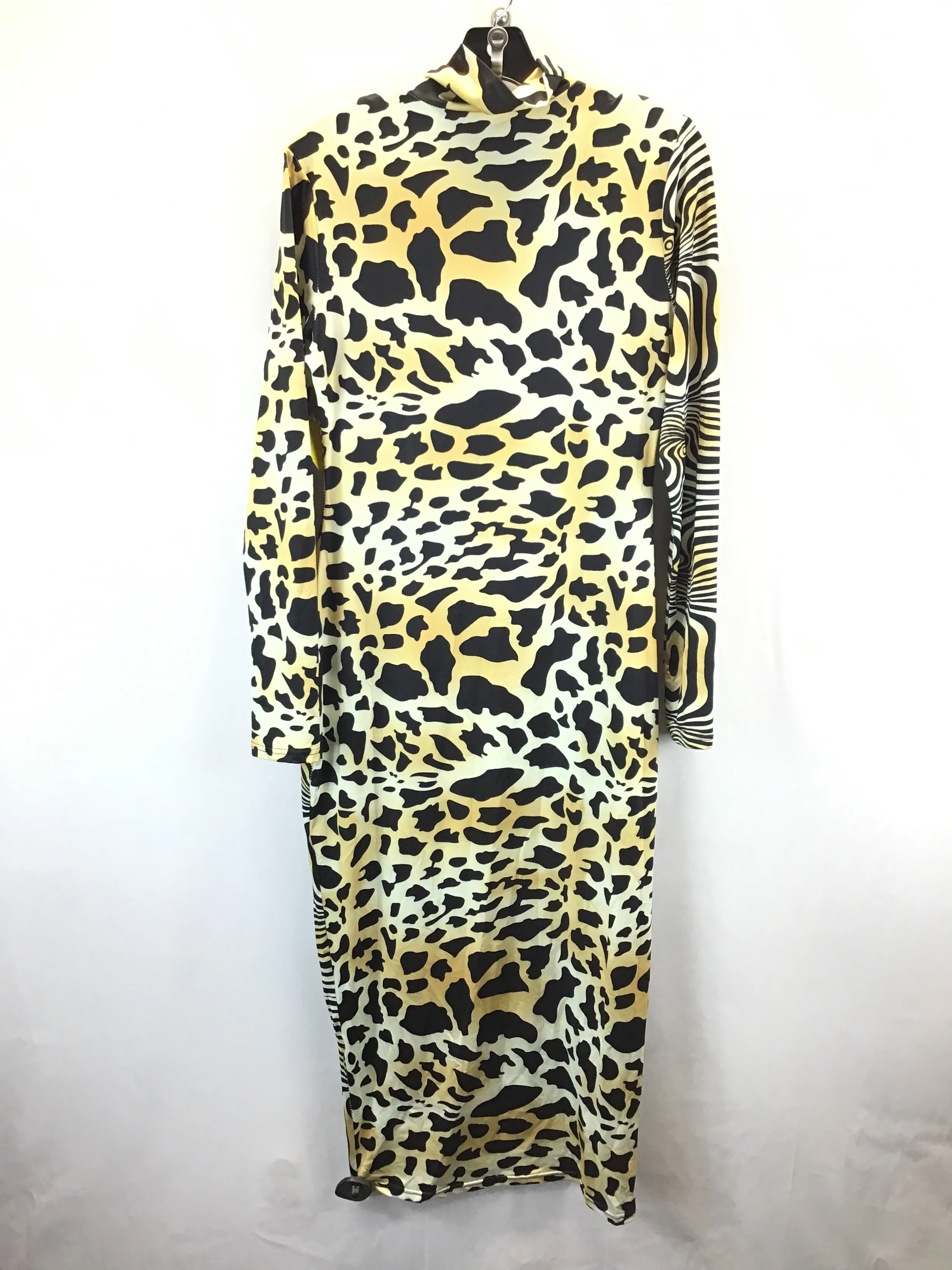 Dress Casual Maxi By Clothes Mentor In Animal Print, Size: L